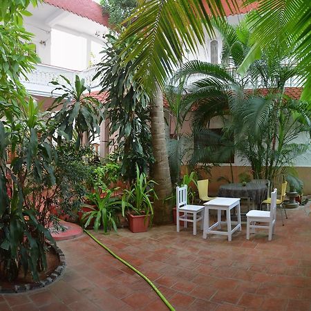 Daphne Hotel Mahabalipuram Exterior foto