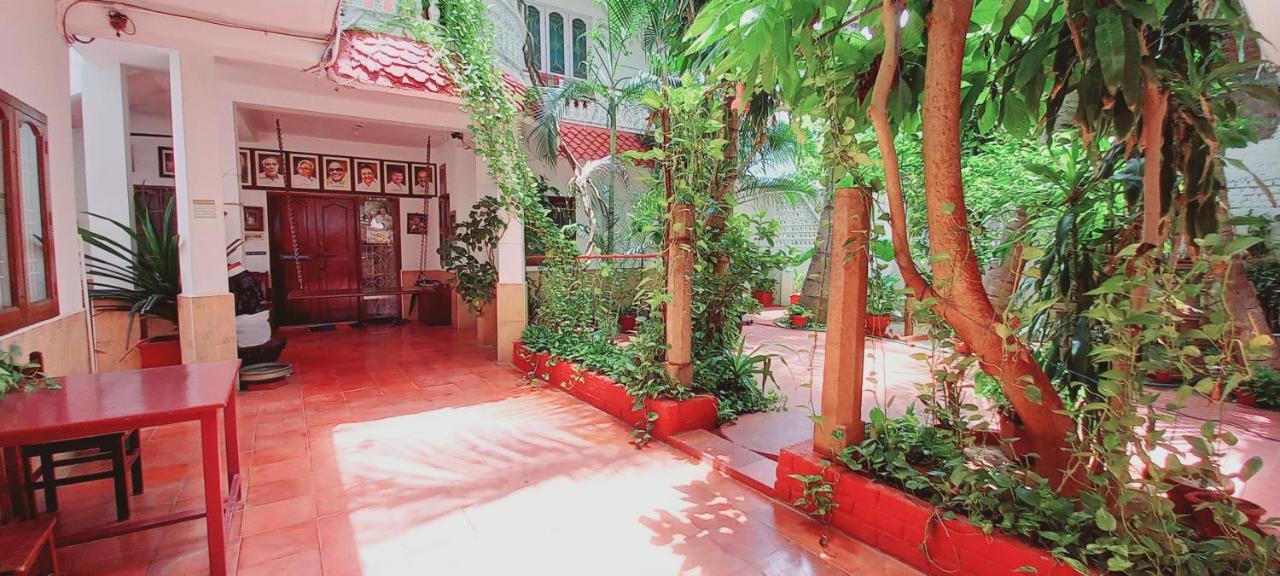 Daphne Hotel Mahabalipuram Exterior foto