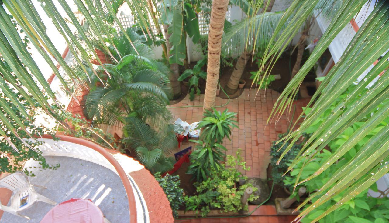 Daphne Hotel Mahabalipuram Exterior foto